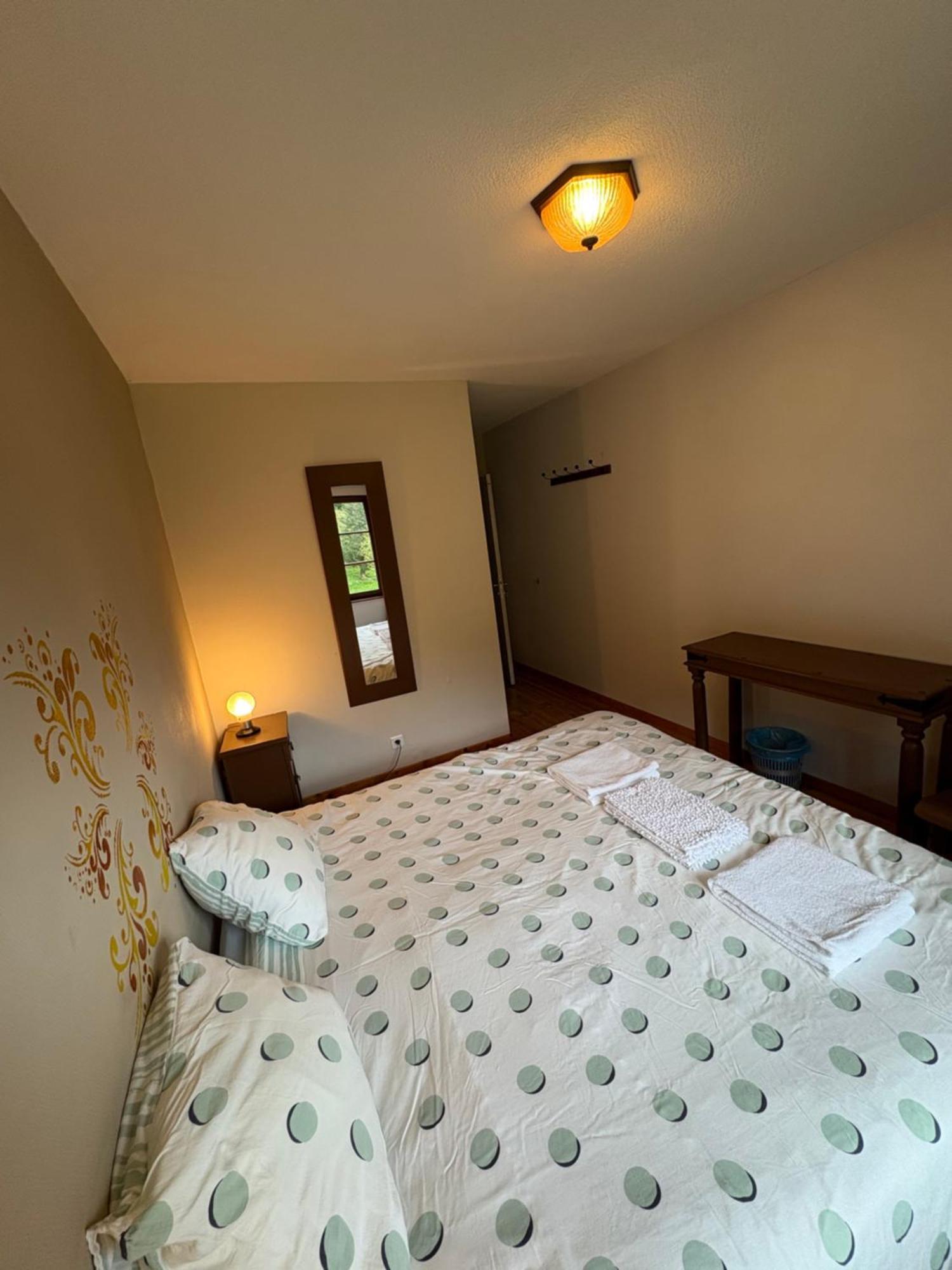 La Belle Charbonniere Hotel La Grande Fosse Phòng bức ảnh